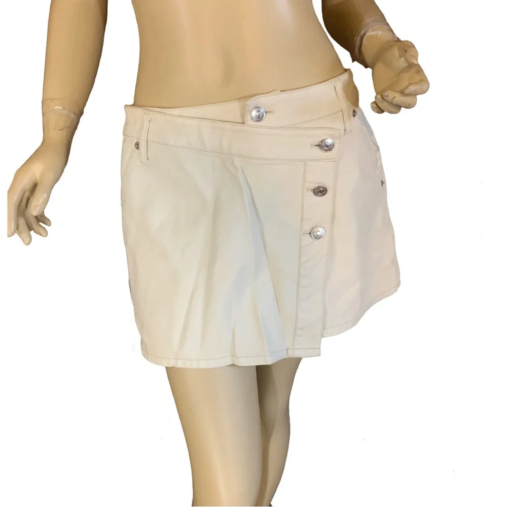 WE THE FREE "WYNNE" FREE PEOPLE FAUX LEATHER BONE CREAM MINI SKIRT (29/M) - Picture 2 of 12